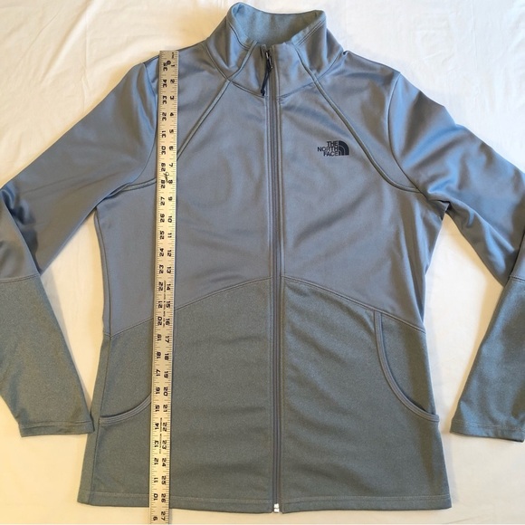 The North Face Light Blue Full Zip Softshell Jacket Size L - Picture 4 of 8